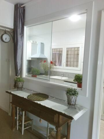 Chambres D'Hotes Chez Catherine A Reus Chambre De Paris Avec Salle De Bains Privee Exteriör bild